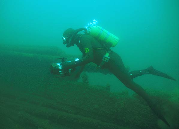 Diver on Barnum 2